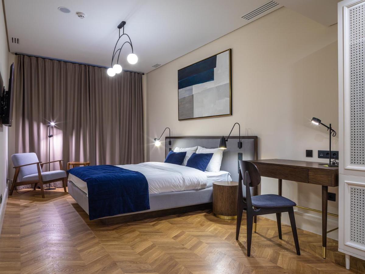 On The Square Hotel Lviv Kültér fotó