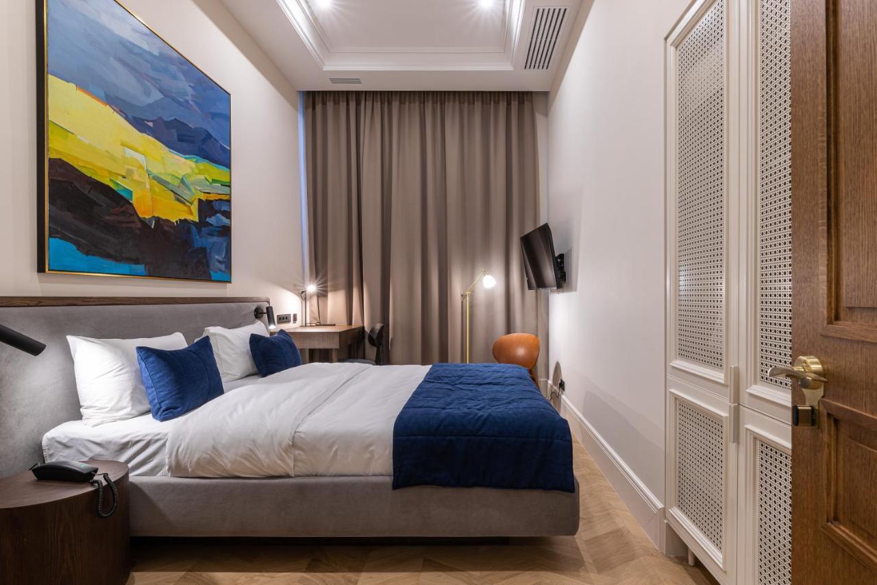 On The Square Hotel Lviv Kültér fotó